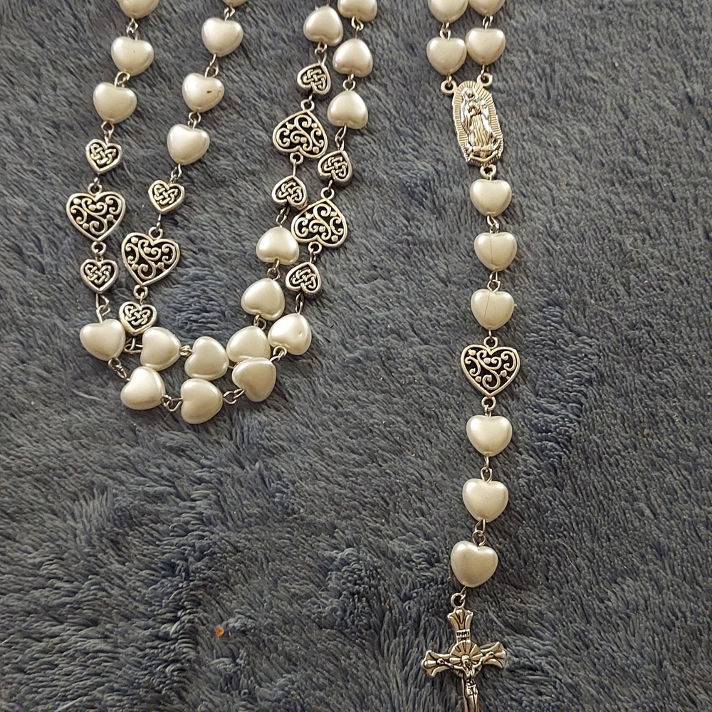 Elegant Silver Heart Rosary Necklace